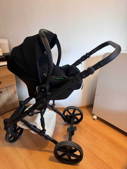 Бебешка количка 3 в 1