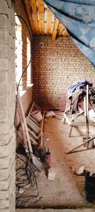 Времянка сатылады 2 болме