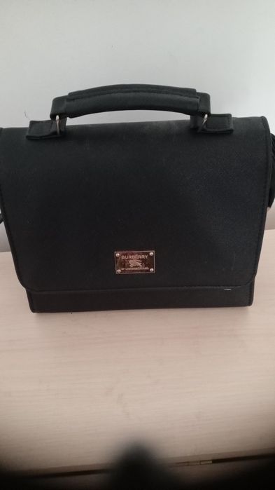 Срочно продам не дорого сумочки