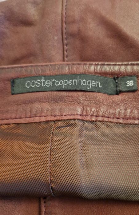 Кожена пола Coster Copenhagen
