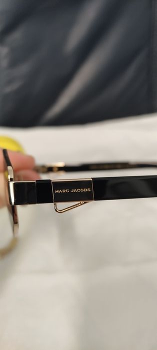 Vând ochelari de soare Marc Jacobs