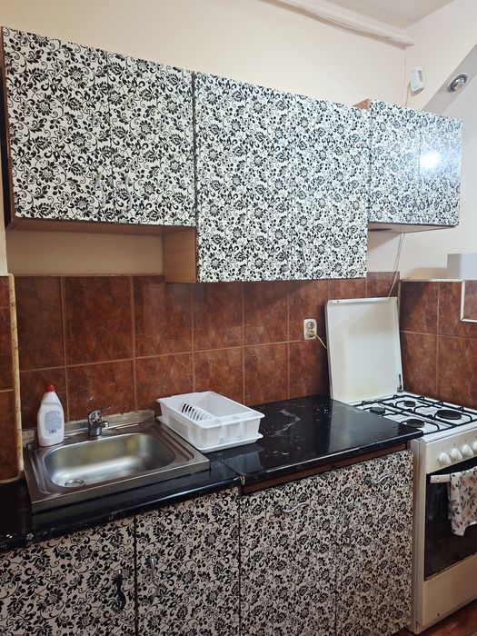Închiriez garsoniera. Granicerilor