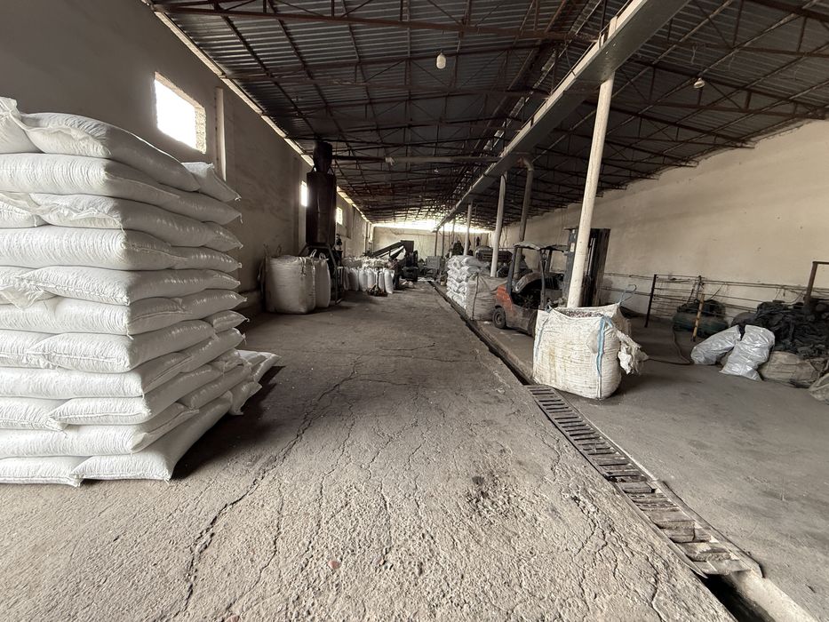 Zavod Baza Granula Xlopiya zavod sotiladi.