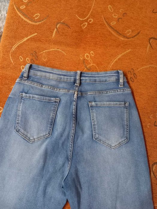 Дамски еластични дънки