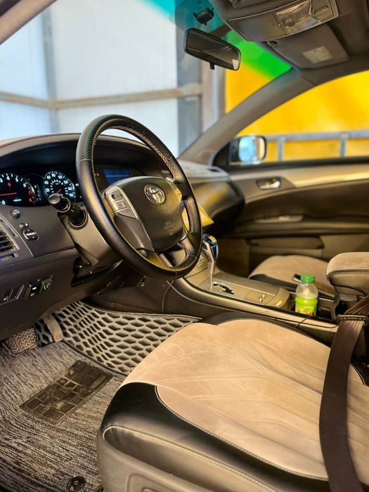 Toyota Avalon 2005 года