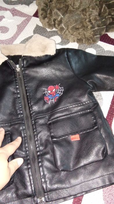 Детский куртка 4-5жаска