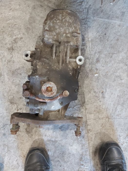 Продам редуктор  задний