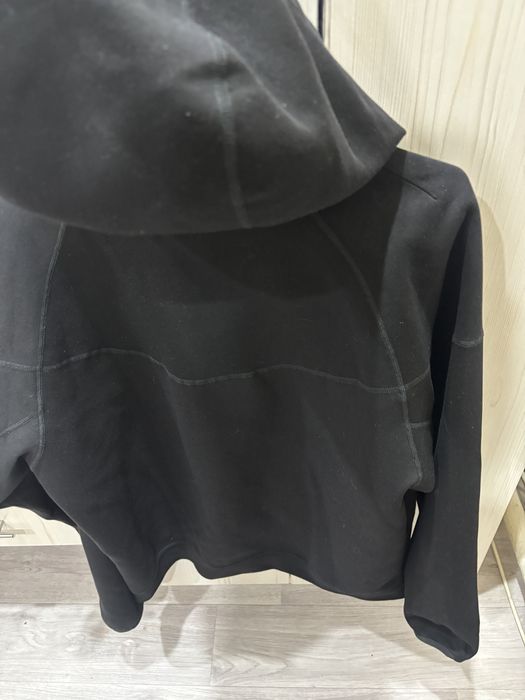 черная Теч флиска