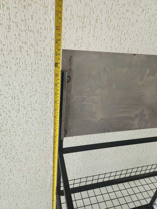 Stellyaj sotiladi / Продается стеллаж