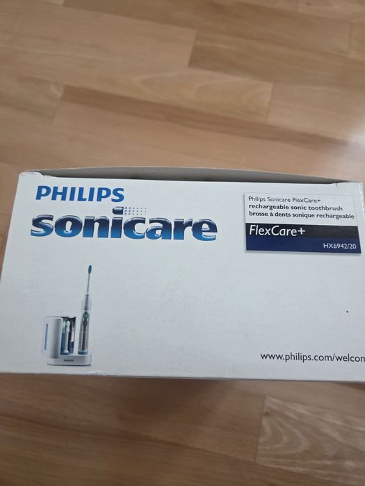 Vând periuța de dinți profesionala Philips Sonicare