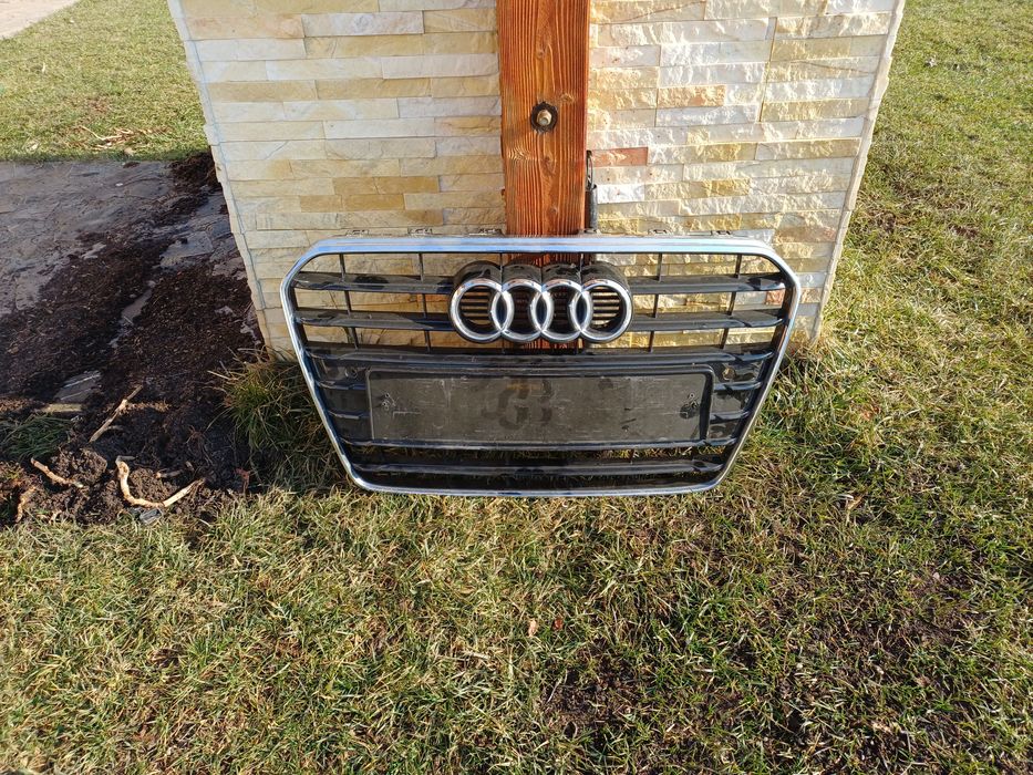 Bara fata Audi A6 Grila Q7 Grila fata S5 Capota