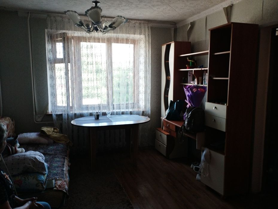 Продам двухкомнатную общежития