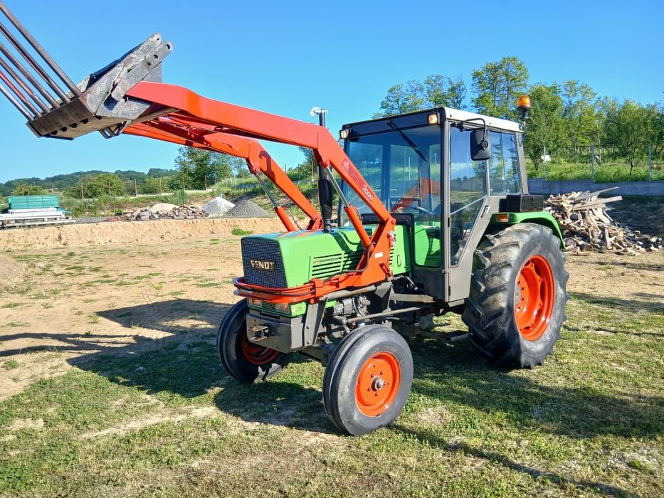 Tractor Fendt 103s 48 cp in 3 cilindri recent adus (Fiat)