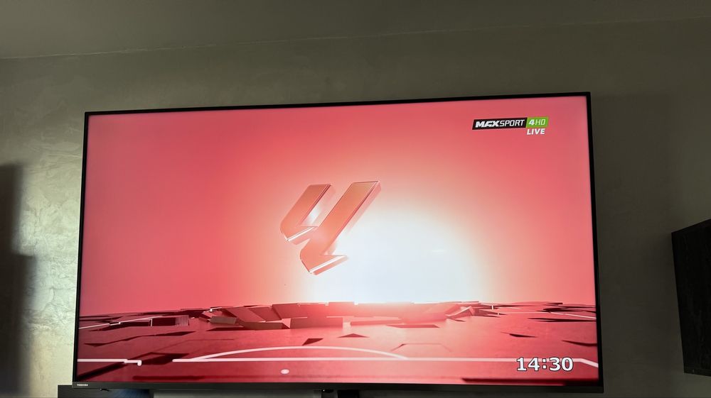 Телевизор Тoshiba 70”