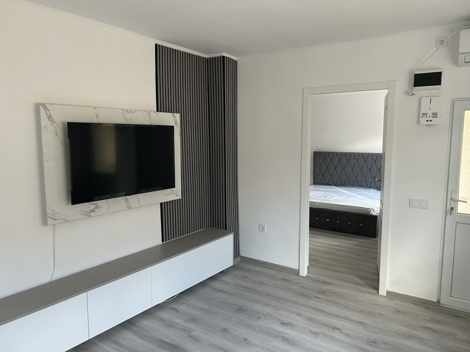 Vand casa in Roșiori de Vede renovata complet,mobilata