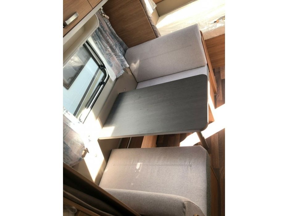 De inchiriat Rulote / caravana 2022, 4 sau 6 locuri, de inchiriat. Rul