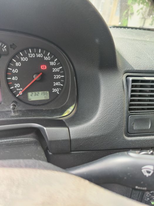 Vând VW Golf 4, mașină personală