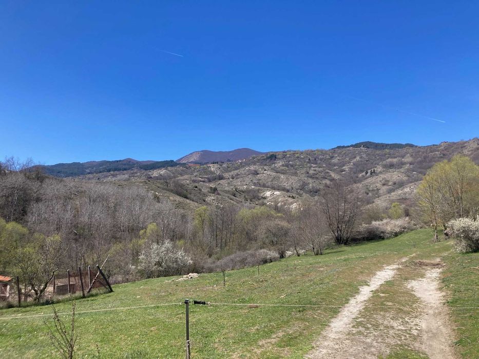 Продава се Парцел в София, Център - 4730 кв.м за 8 €/кв.м - Снимка #3