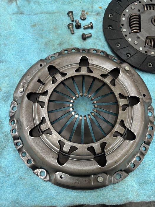 ambreiaj peugeot 2.0hdi dezmembrare peugeot