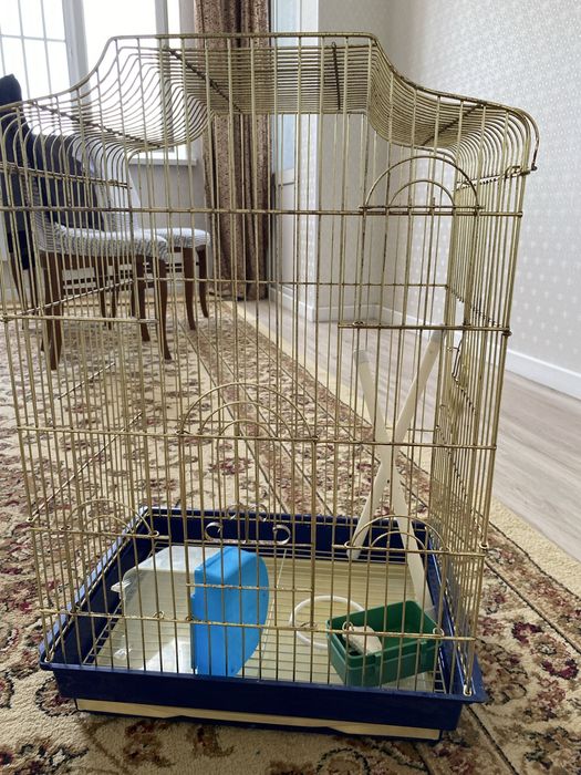 Клетка для попугаев