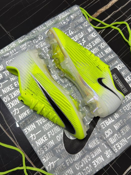 Ghete de fotbal Nike