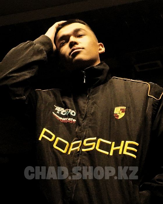 Куртки с марками