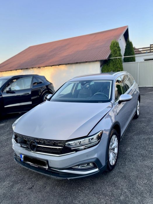 Vw Passat Alltrack 2022 avariat, AVARIATE