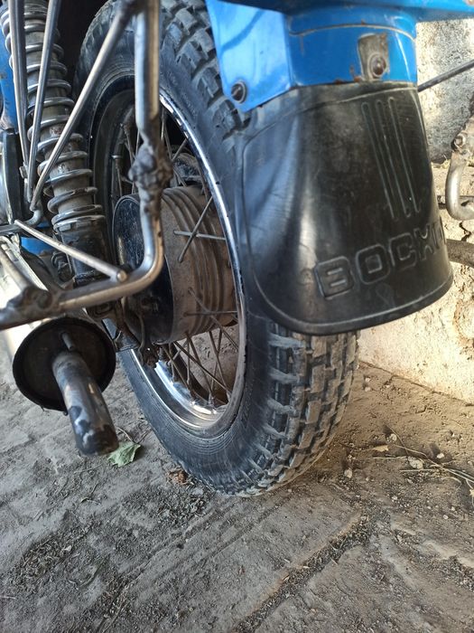 Mototsikl Vosxod M3  Sotiladi