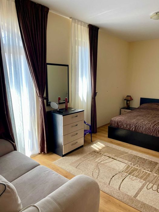 Продава се Тристаен апартамент в Обзор - 110 кв.м за 964 €/кв.м - Снимка #16