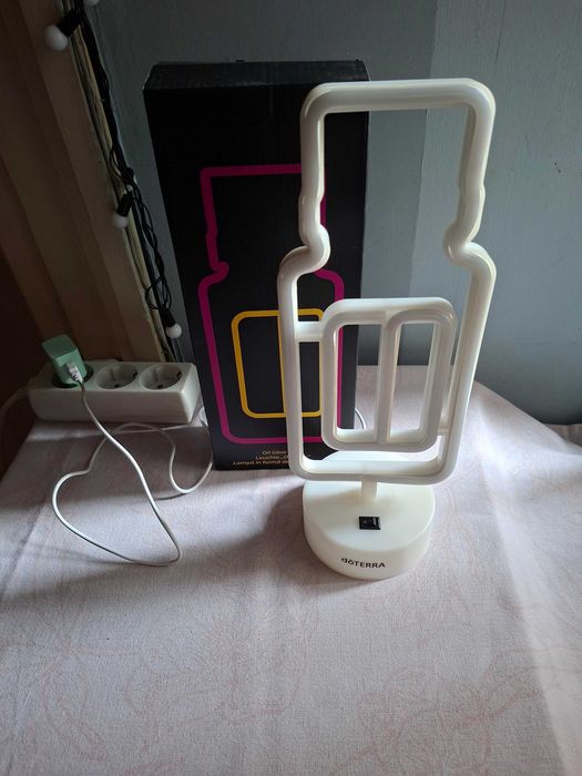 Lampa LED Neon Doterra Oil Gliw Light-Noua,nefolosita