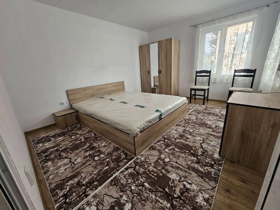 Дава се под наем Къща в Божурище - 60 кв.м за 498.27 € - Снимка #1