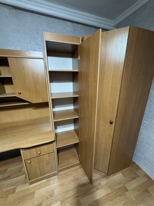 Мебель срочно продам