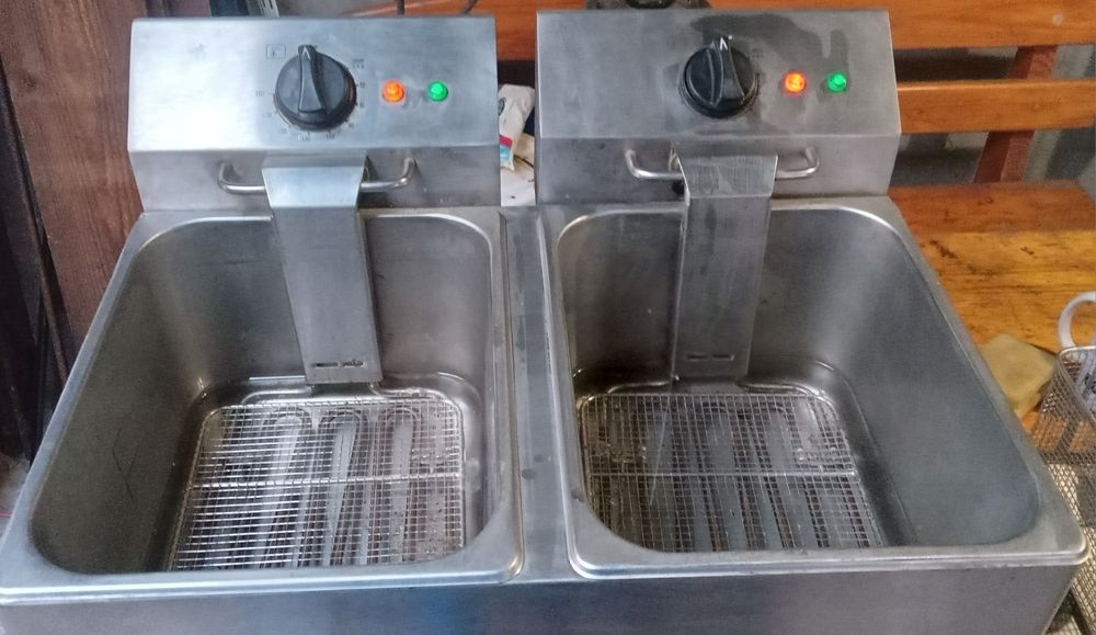 Fripteuza dubla horeca