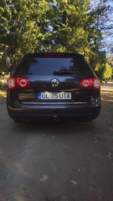 Volkswagen  Passat