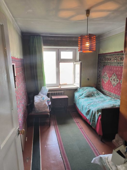 Продается 3 ком квартира Risoviy bozor oldida 3 xona kvartira sotiladi