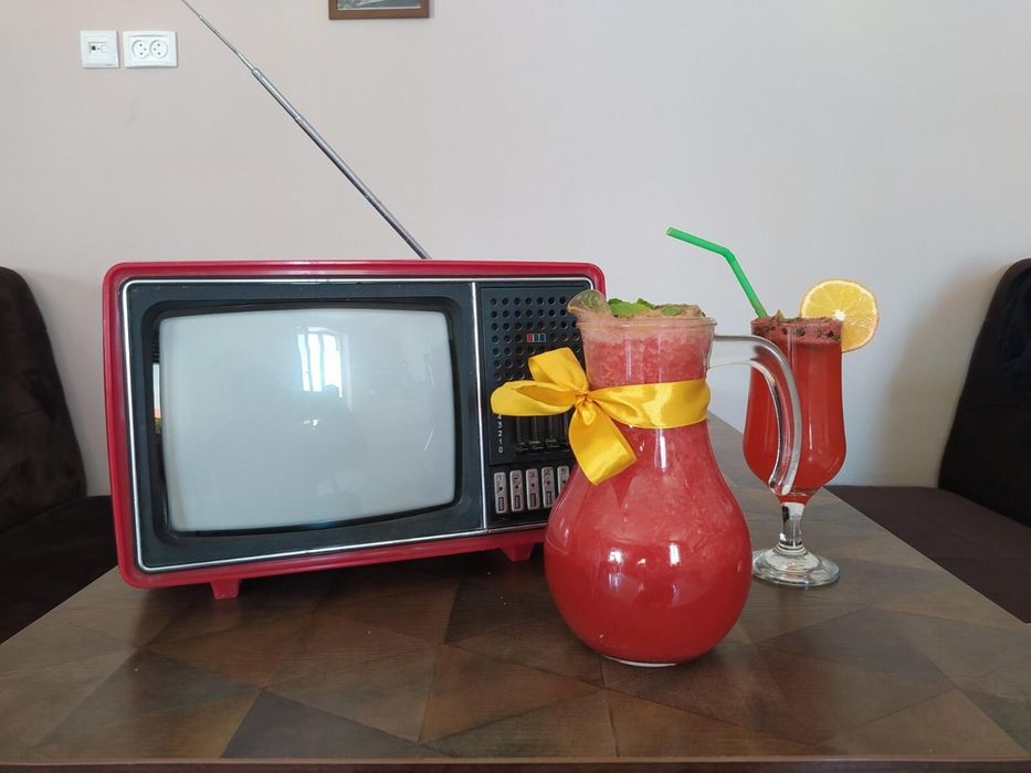 Винтаж антиквариат буюмлар (мусиқа ва фото техника)