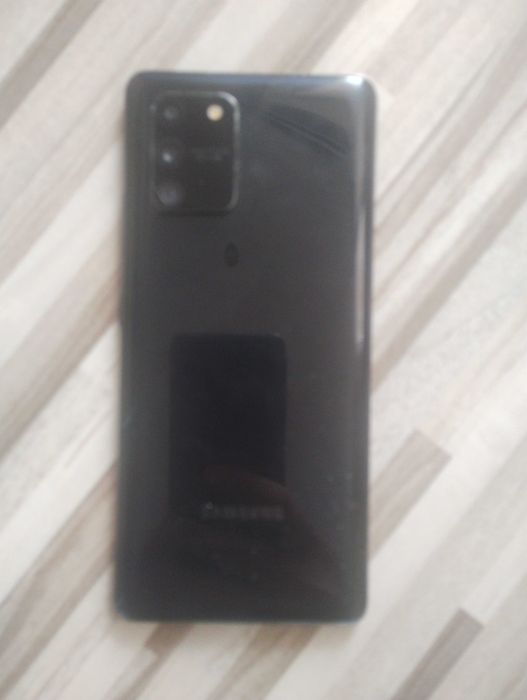 Продавам Самсунг s 10 lite