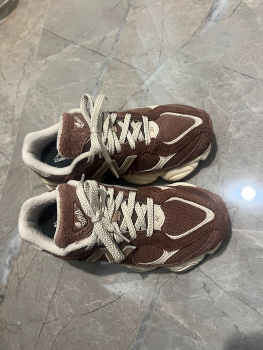 New Balance 9060