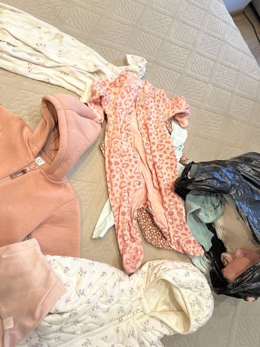 Продам детские вещи до 74 см