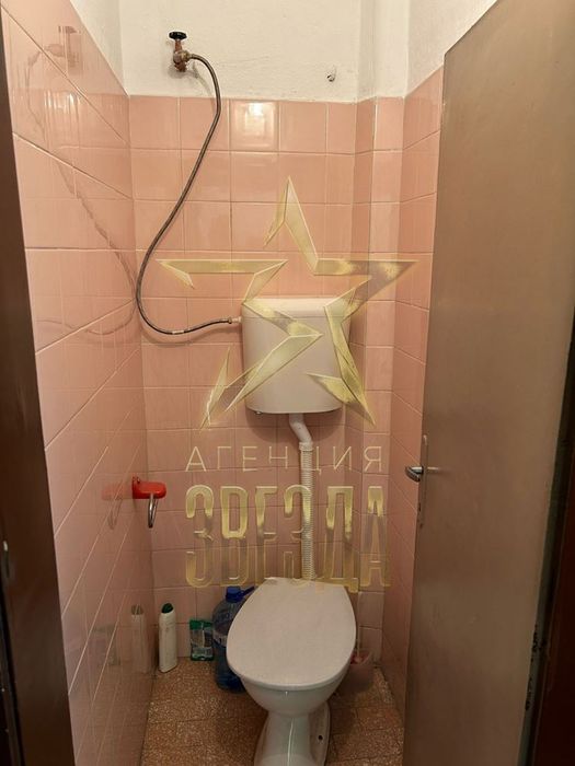 Голям апартамент в центъра!