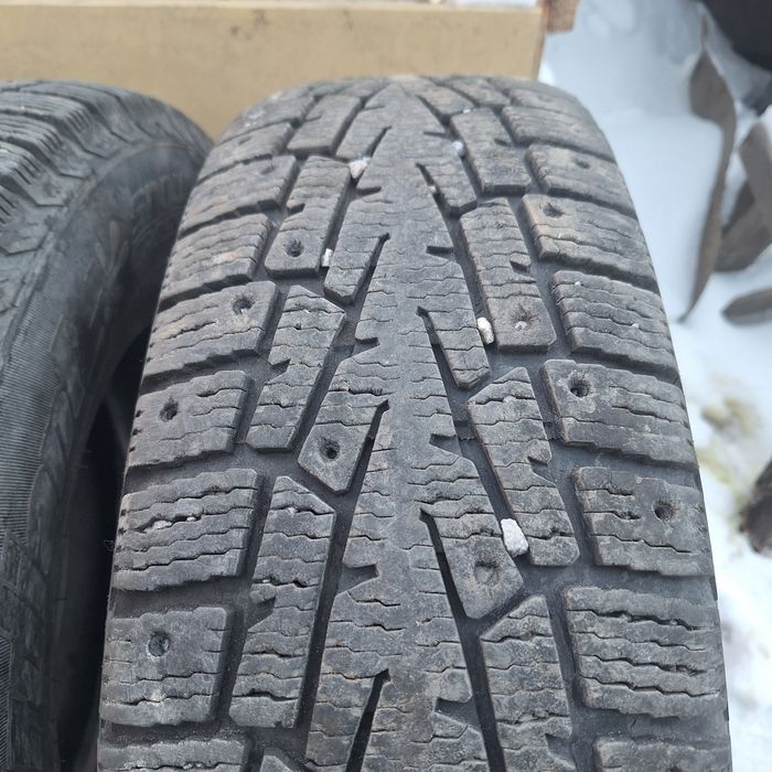 Продам резину на 16