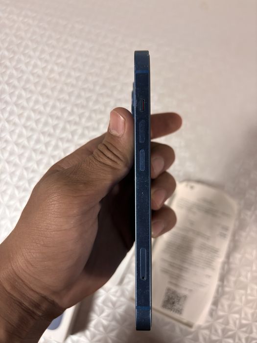 Айфон 13 хорошим состаяние