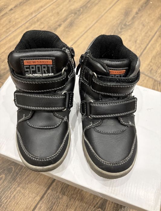 2 обуви за 5000 тг.