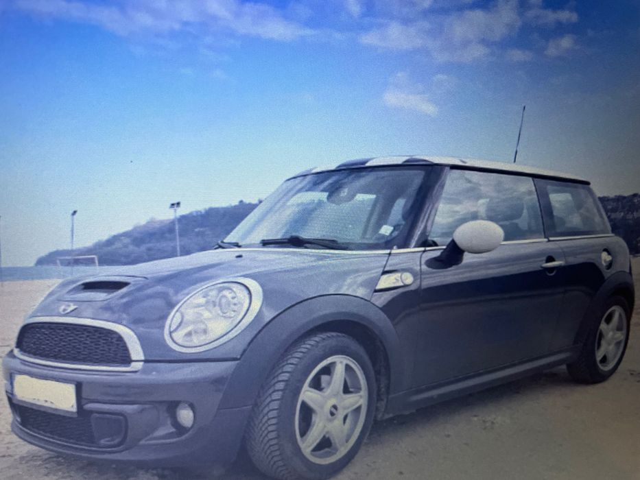 Продавам лек автомобил