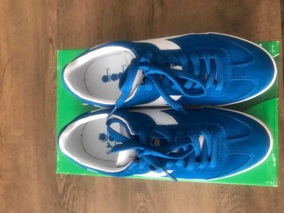 Кецове Diadora в кралско синьо