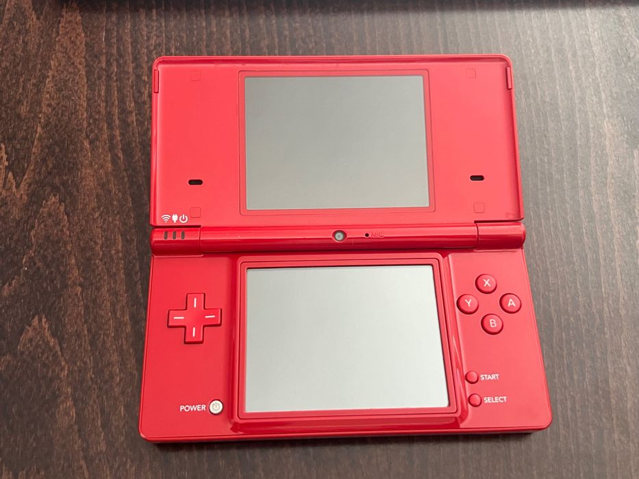 Nintendo DSi конзола