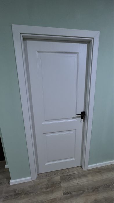 Montaj usi metalice/PVC/intrare in apartament/interior