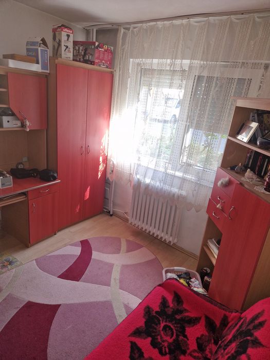 Vand apartament 2 camere