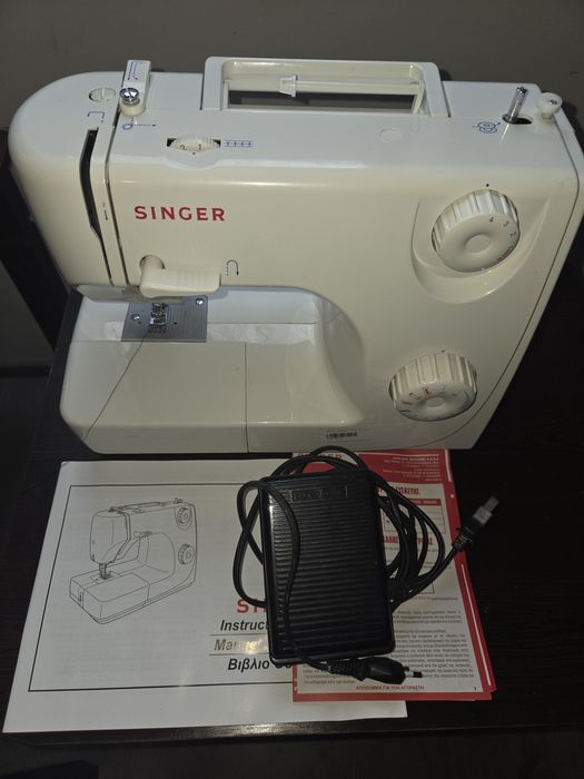 Шевна машина Singer 8280