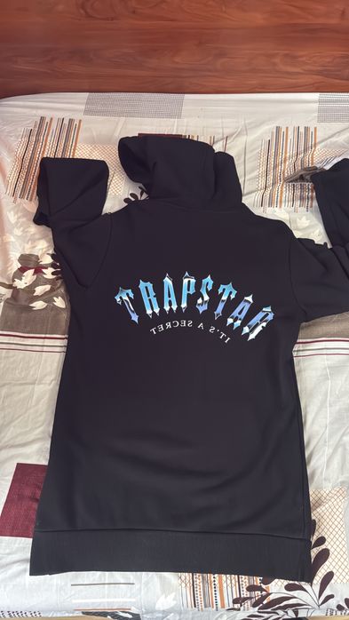 vand hanorac trapstar